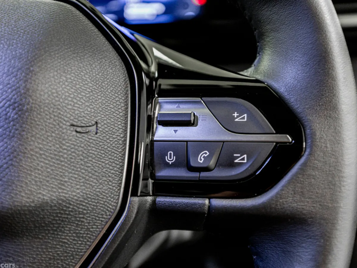 Peugeot 308 Hatchback, Petrol Hybrid, 2026, Blue
