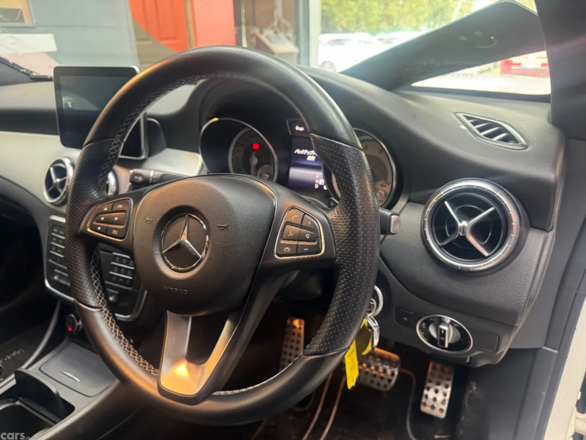 Mercedes-Benz CLA Hatchback, Petrol, 2016, White