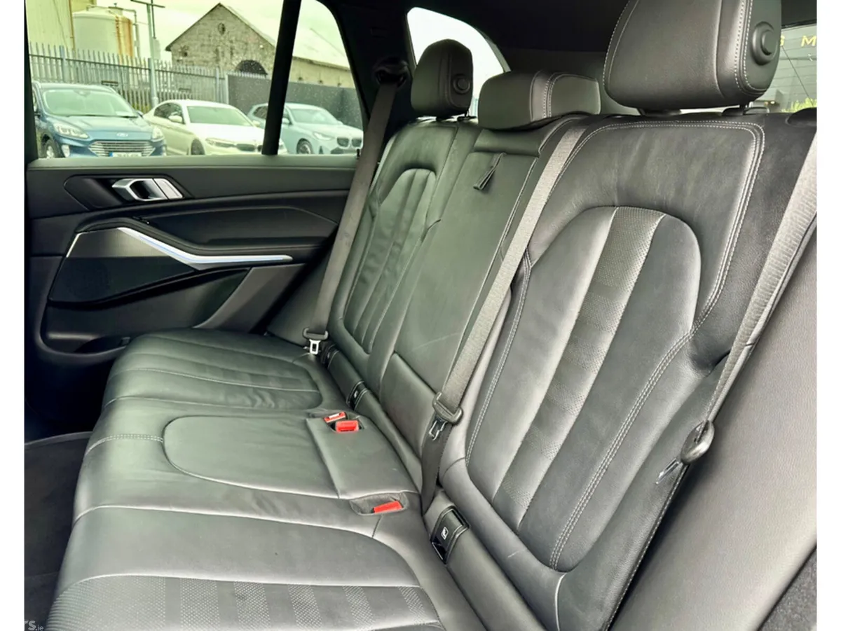 BMW X5 Estate, Petrol Plug-in Hybrid, 2022, Black
