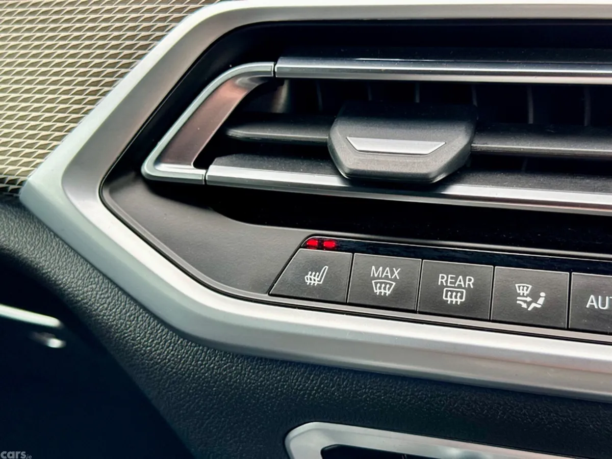 BMW X5 Estate, Petrol Plug-in Hybrid, 2022, Black