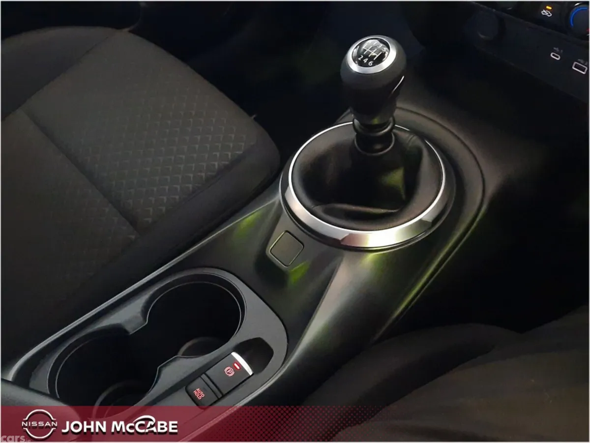 Nissan Juke MPV, Petrol, 2026, Red