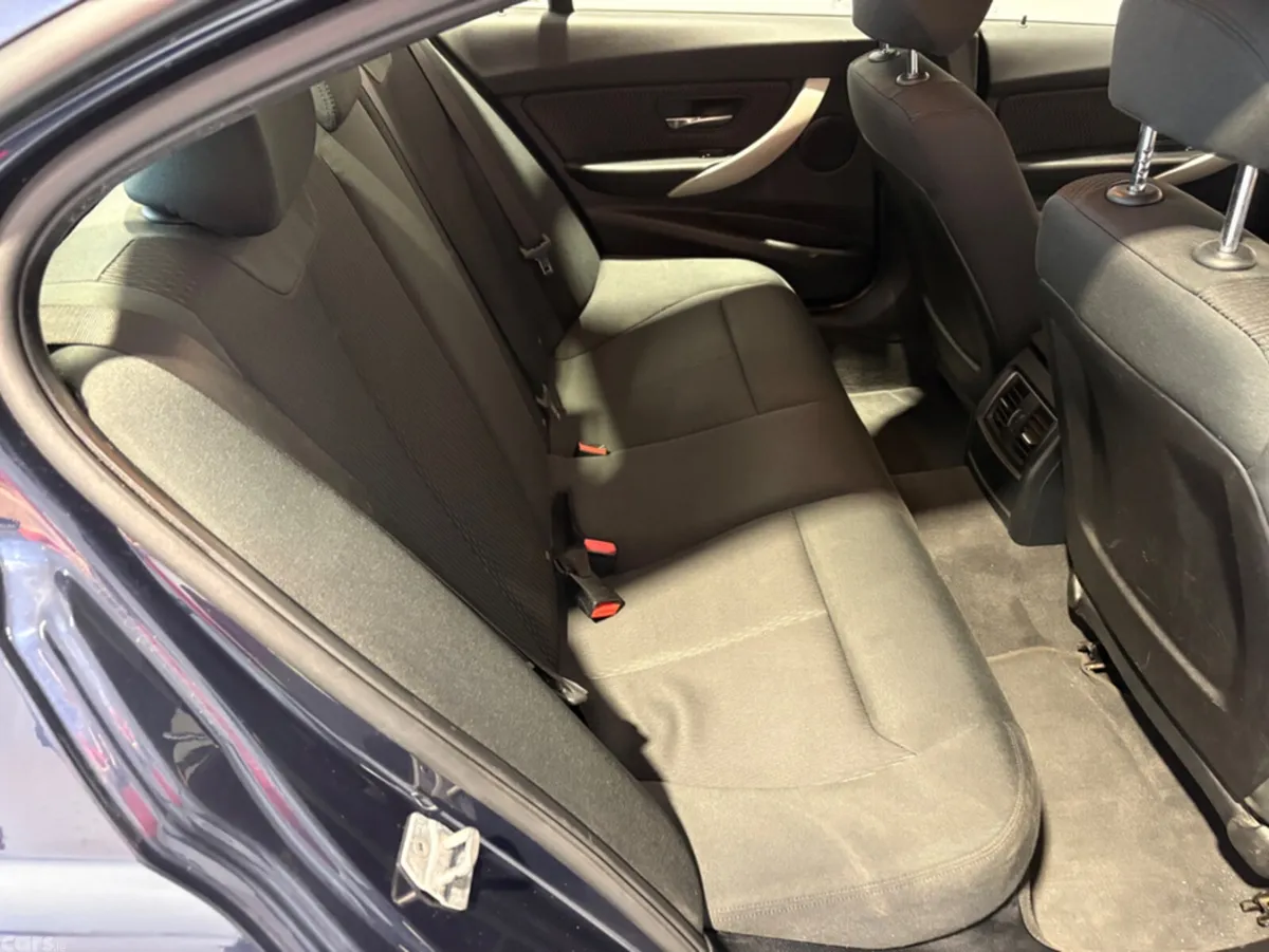 BMW 3-Series Saloon, Diesel, 2017, Blue