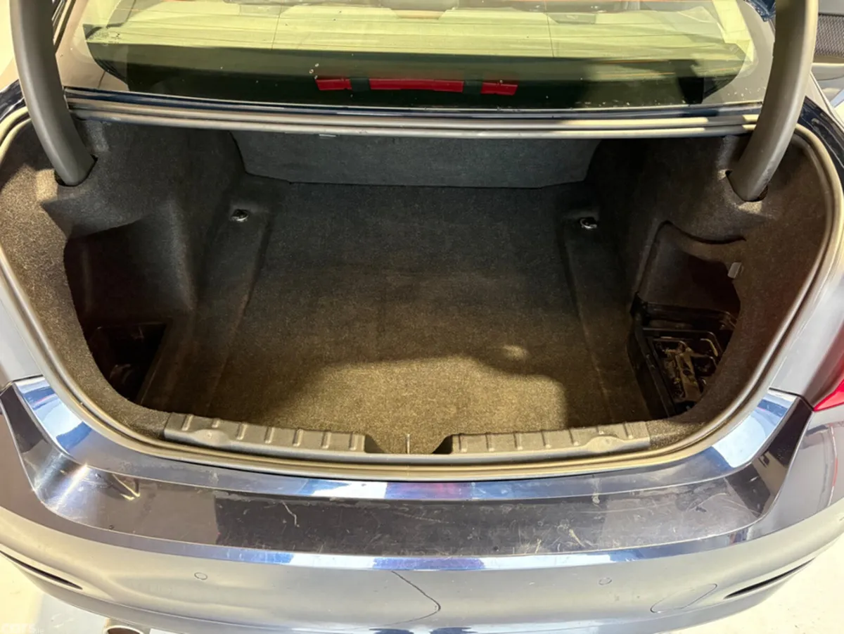 BMW 3-Series Saloon, Diesel, 2017, Blue