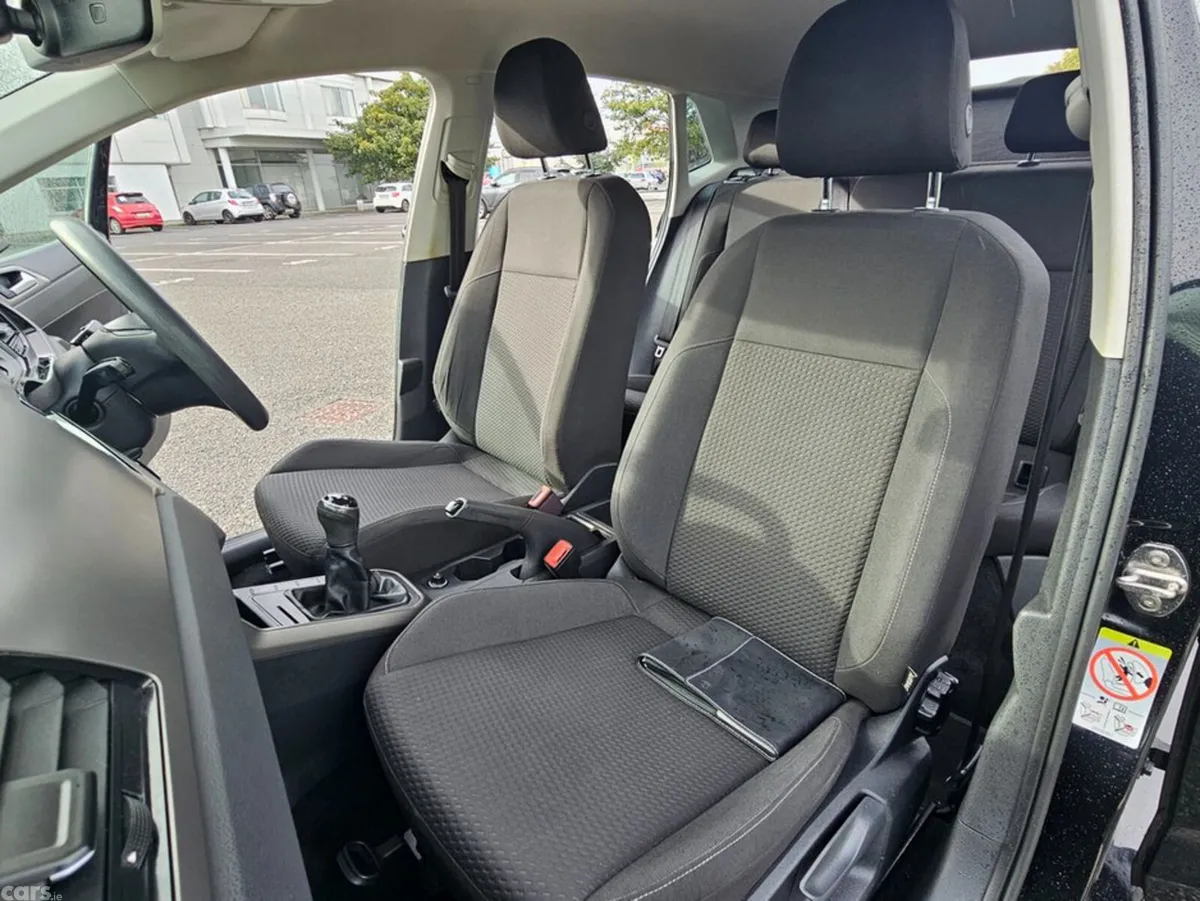 Volkswagen Polo Hatchback, Petrol, 2018, Black