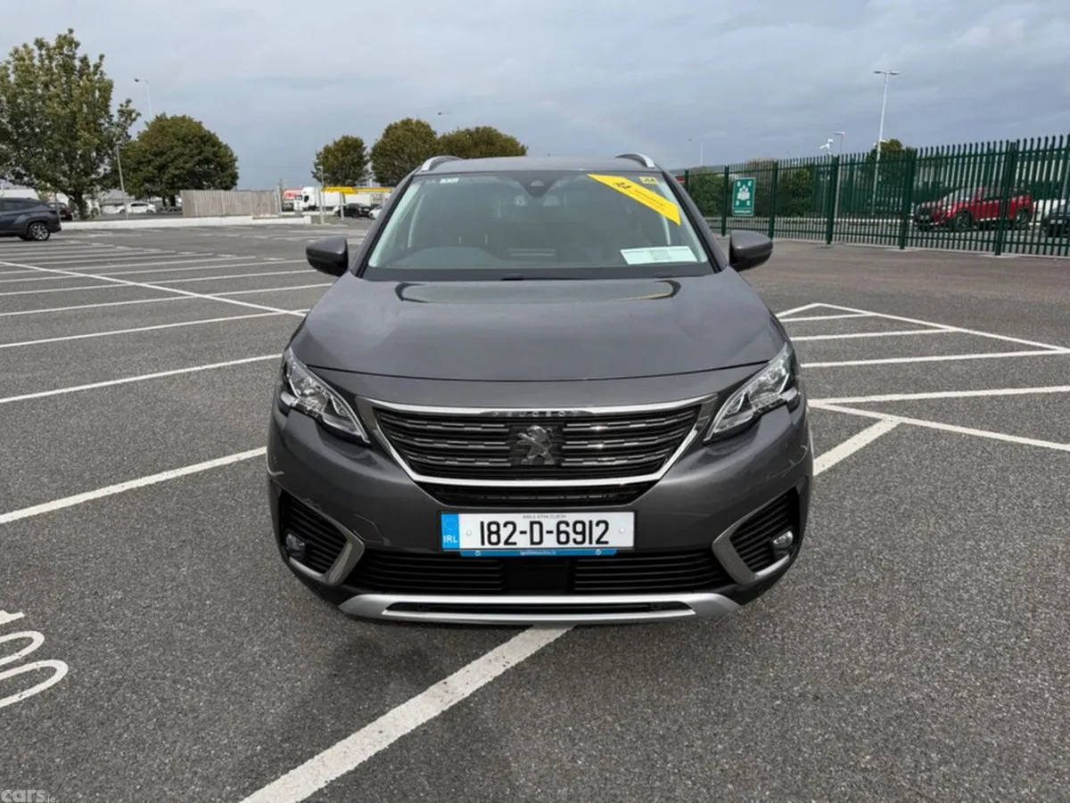 Peugeot 5008 MPV, Petrol, 2018, Grey