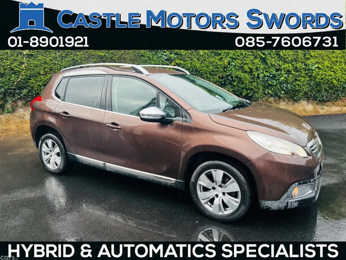 Peugeot 2008 Hatchback, Petrol, 2015, Brown