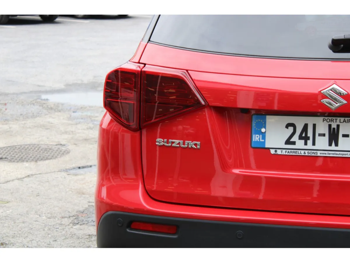 Suzuki Vitara SUV, Petrol, 2024, Red