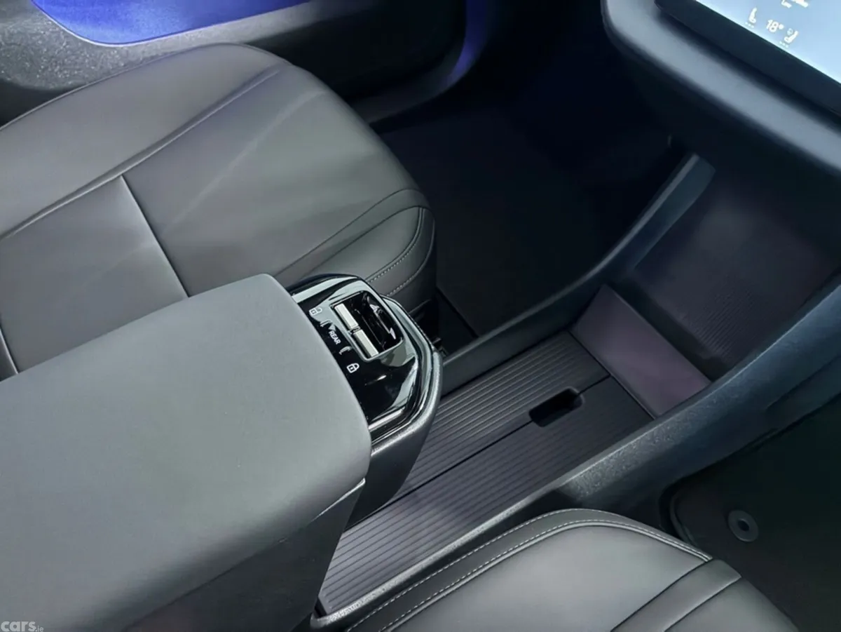 Volvo EX30 SUV, Electric, 2026, Grey