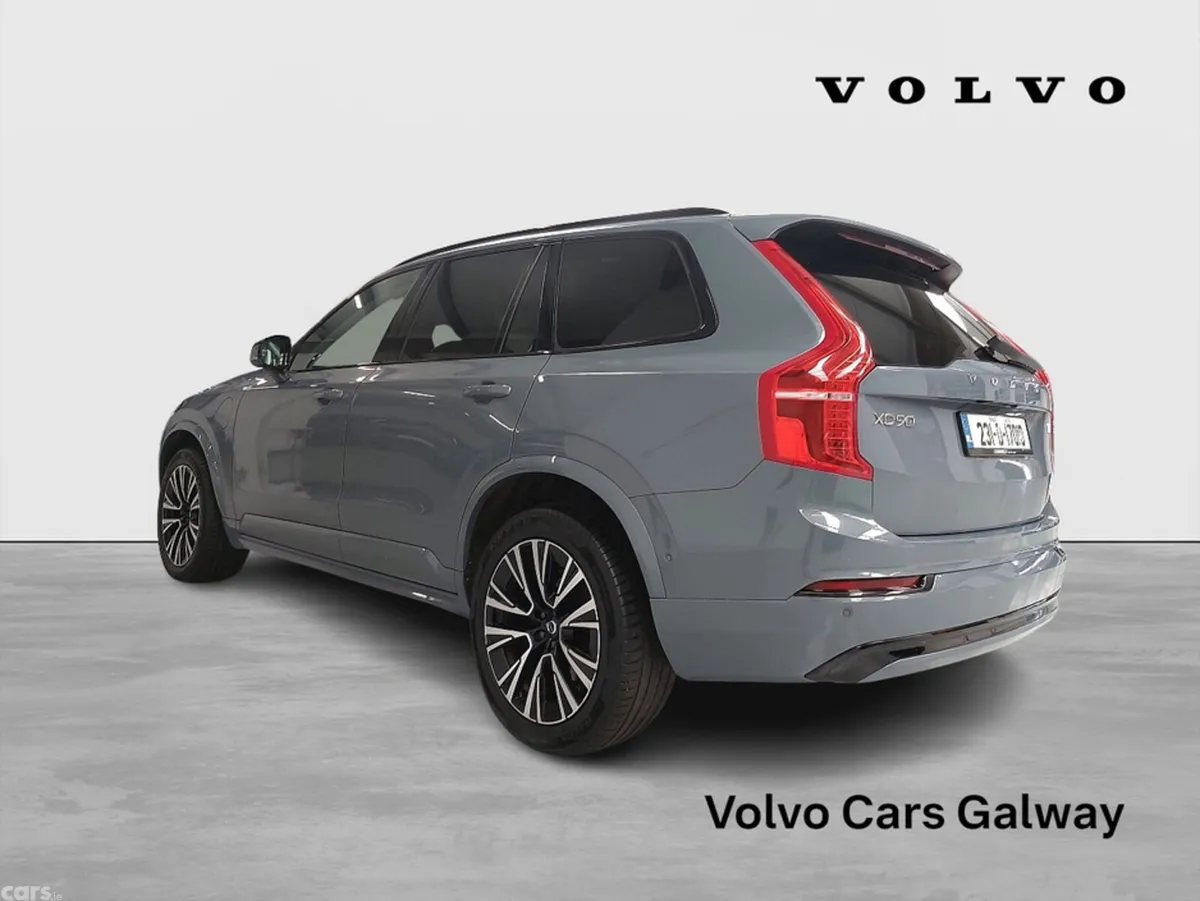 Volvo XC90 SUV, Petrol Plug-in Hybrid, 2023, Grey
