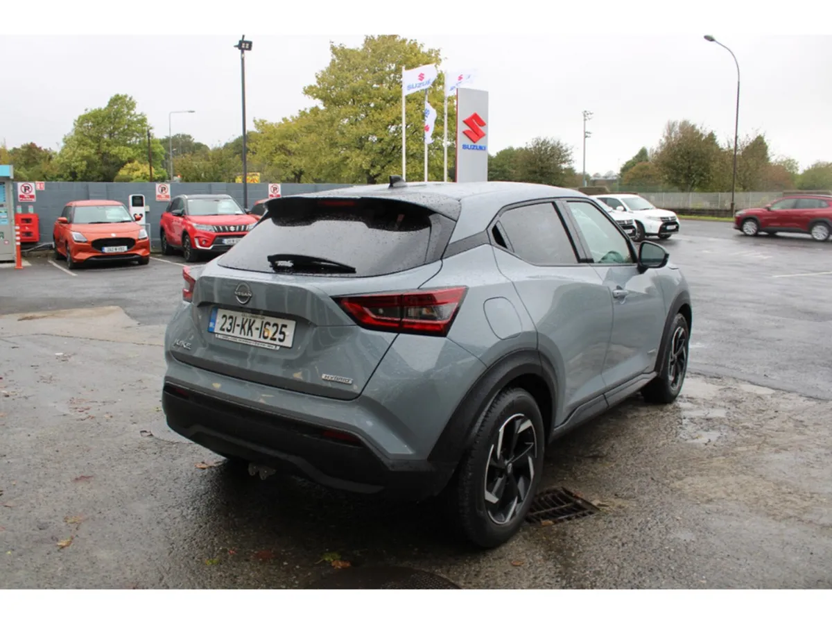 Nissan Juke MPV, Petrol, 2023, Grey