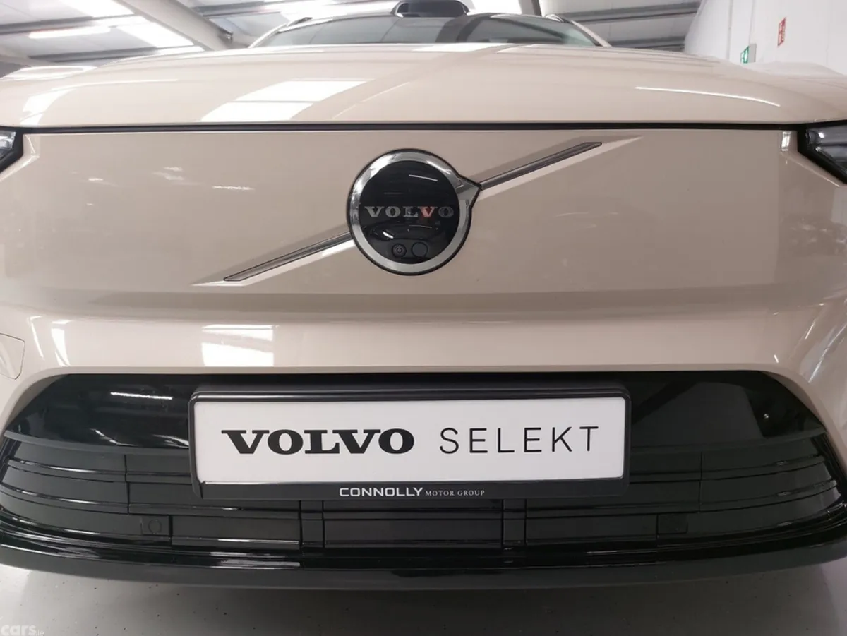 Volvo EX90 SUV, Electric, 2025, Beige