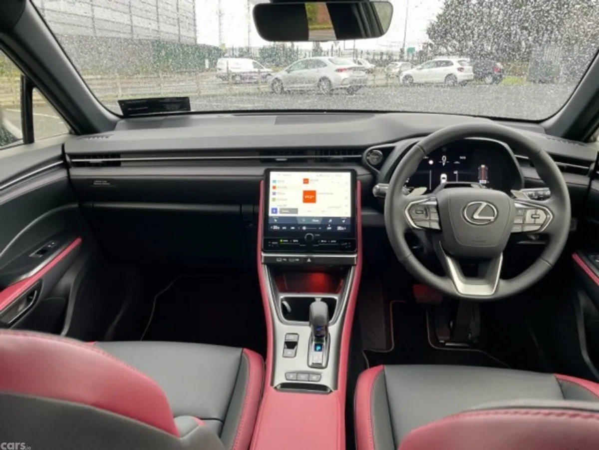 Lexus LBX SUV, Petrol Hybrid, 2026, Black