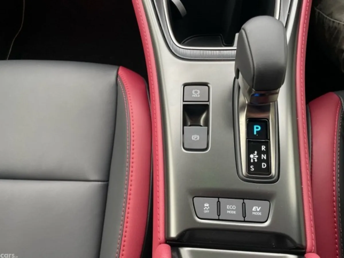 Lexus LBX SUV, Petrol Hybrid, 2026, Black