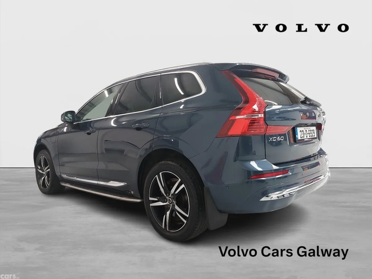 Volvo XC60 SUV, Petrol Plug-in Hybrid, 2023, Blue