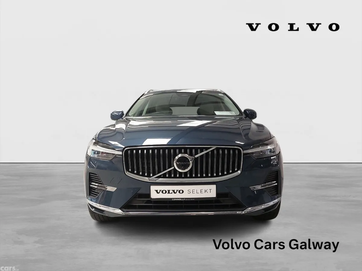 Volvo XC60 SUV, Petrol Plug-in Hybrid, 2023, Blue
