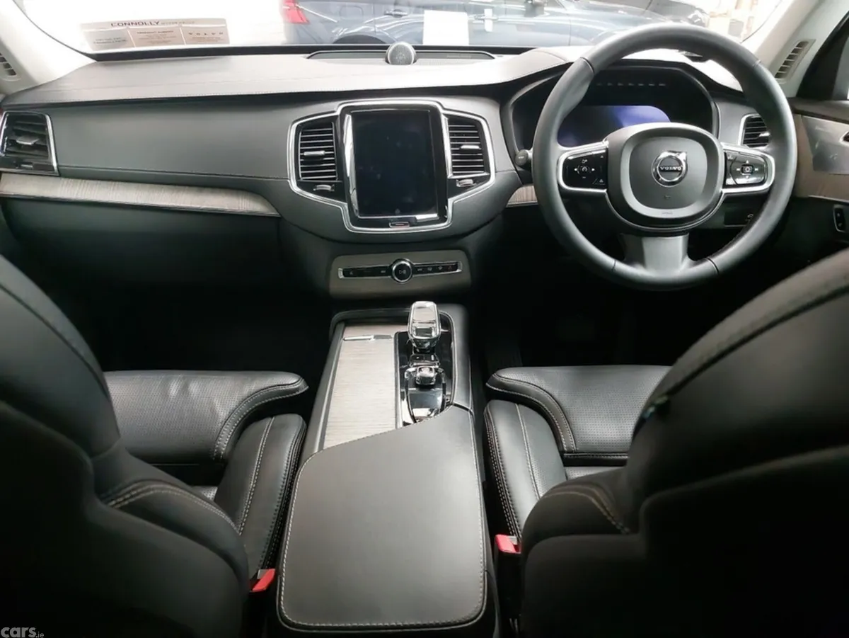 Volvo XC90 SUV, Petrol Plug-in Hybrid, 2023, Grey