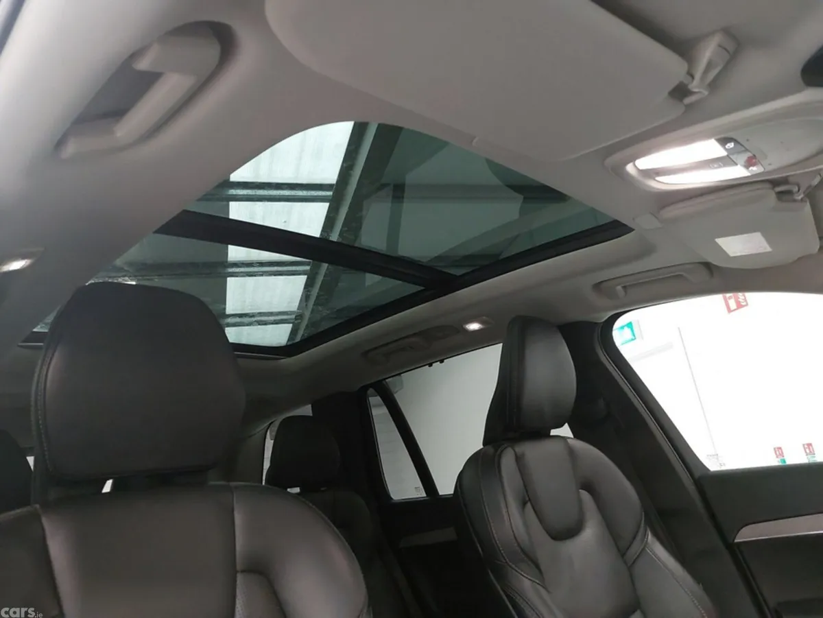 Volvo XC90 SUV, Petrol Plug-in Hybrid, 2023, Grey