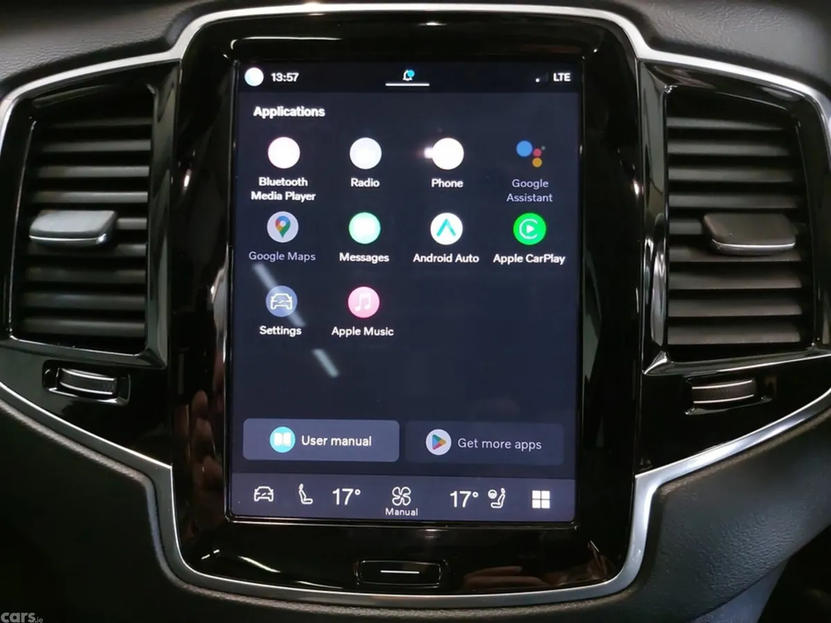 Volvo XC90 SUV, Petrol Plug-in Hybrid, 2024, Black