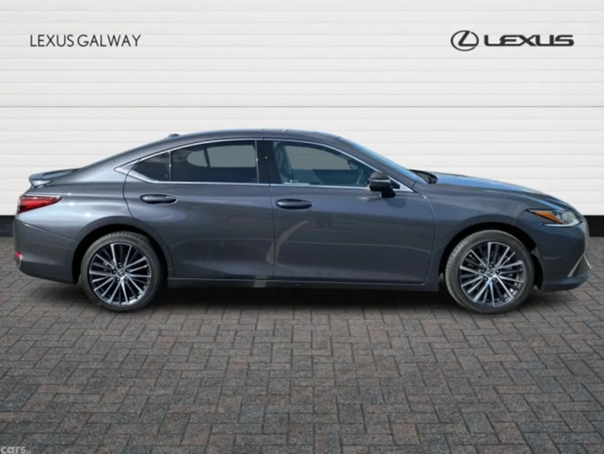 Lexus ES Saloon, Petrol Hybrid, 2024, Grey