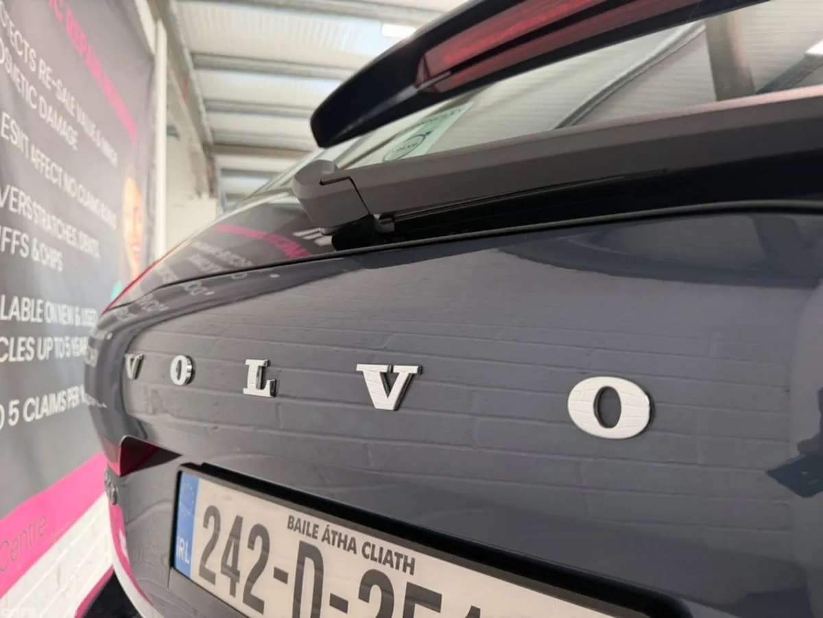 Volvo XC60 SUV, Petrol Plug-in Hybrid, 2024, Blue