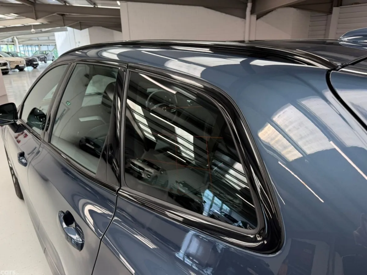 Volvo XC60 SUV, Petrol Plug-in Hybrid, 2024, Blue