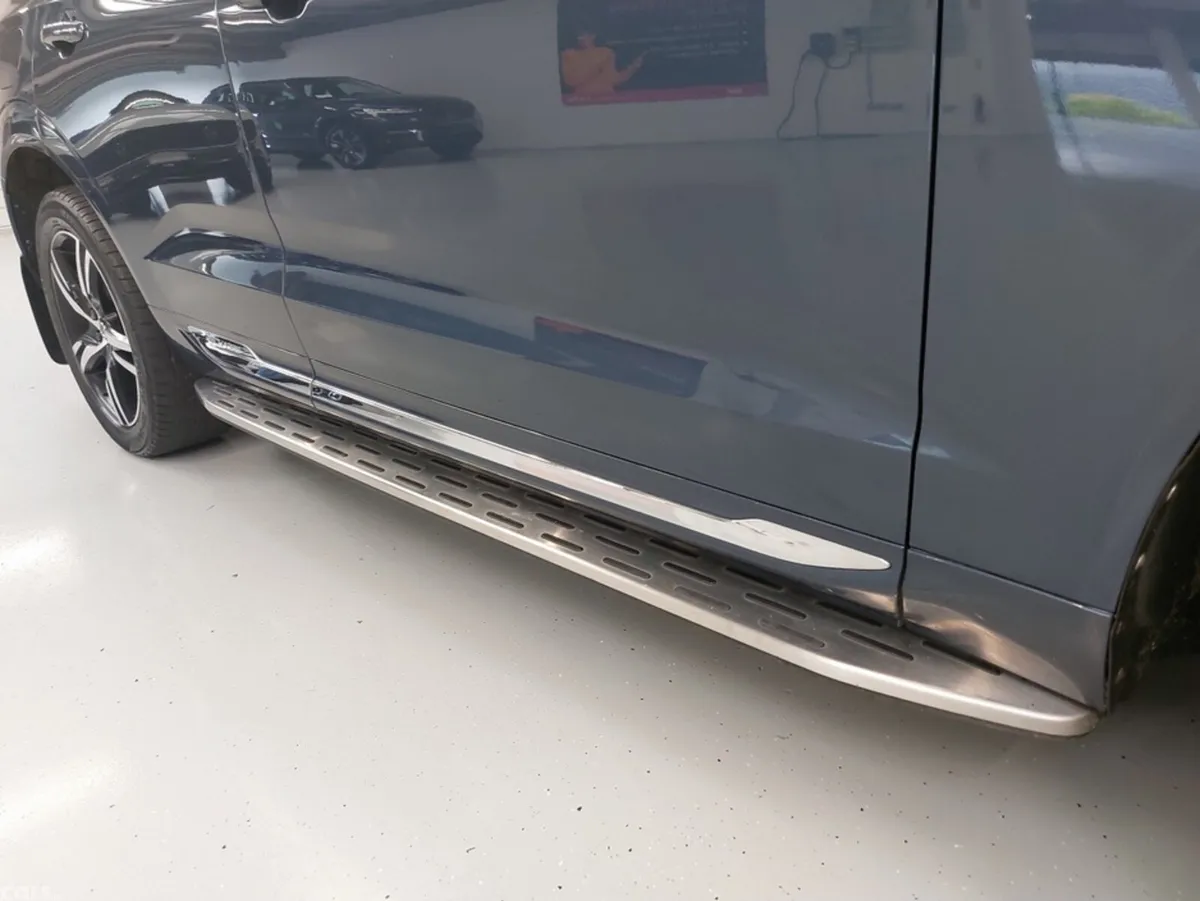 Volvo XC60 SUV, Petrol Plug-in Hybrid, 2023, Blue
