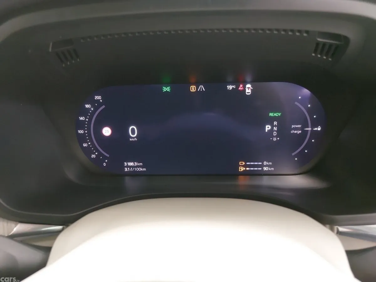 Volvo XC60 SUV, Petrol Plug-in Hybrid, 2023, Blue