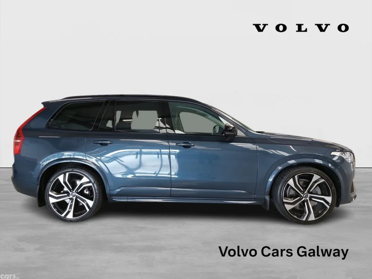 Volvo XC90 Estate, Petrol Plug-in Hybrid, 2024, Blue
