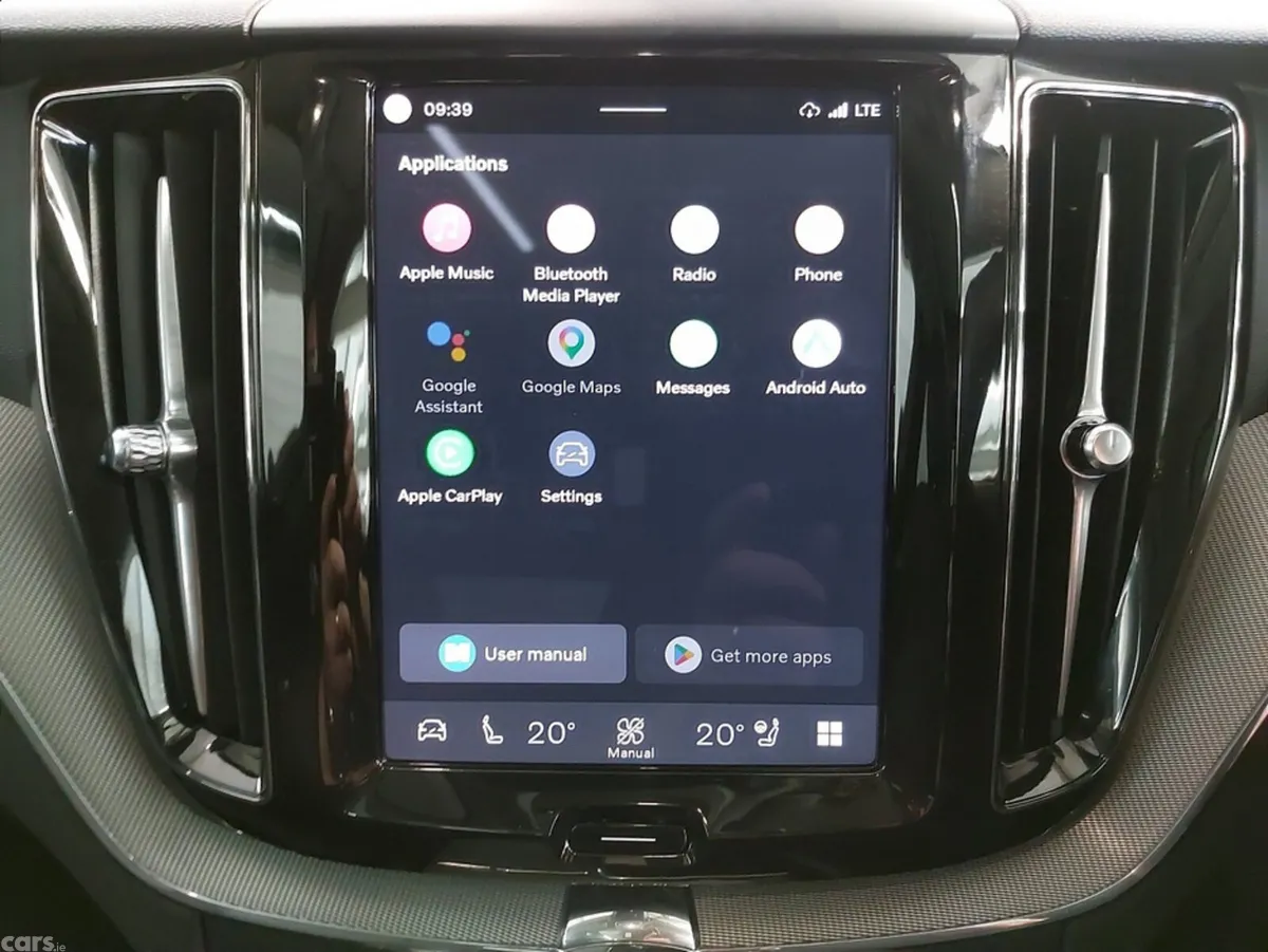 Volvo XC60 SUV, Petrol Plug-in Hybrid, 2024, Grey