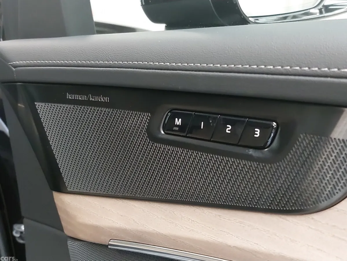 Volvo XC90 MPV, Petrol Plug-in Hybrid, 2026, Black