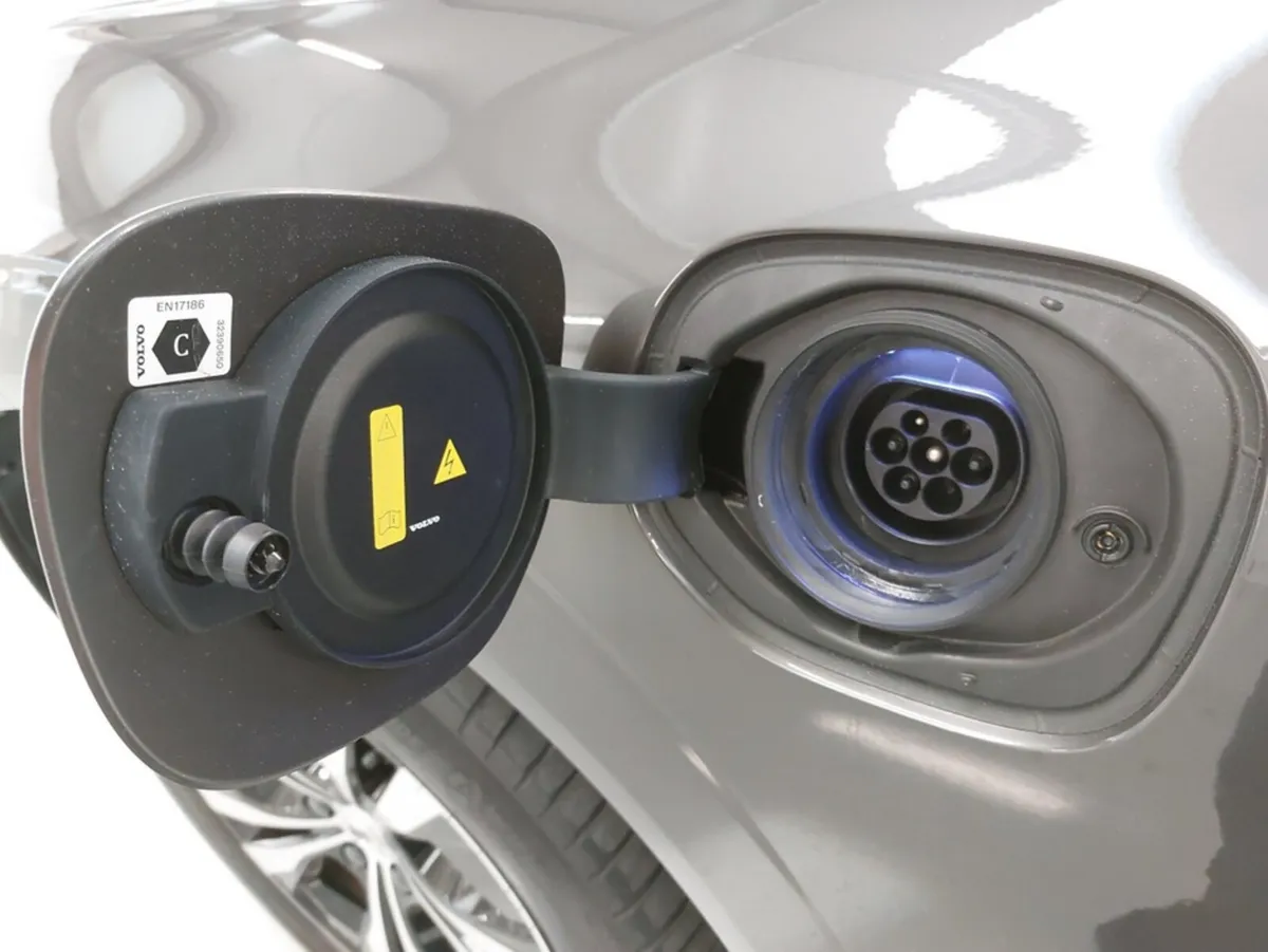 Volvo XC60 SUV, Petrol Plug-in Hybrid, 2024, Grey