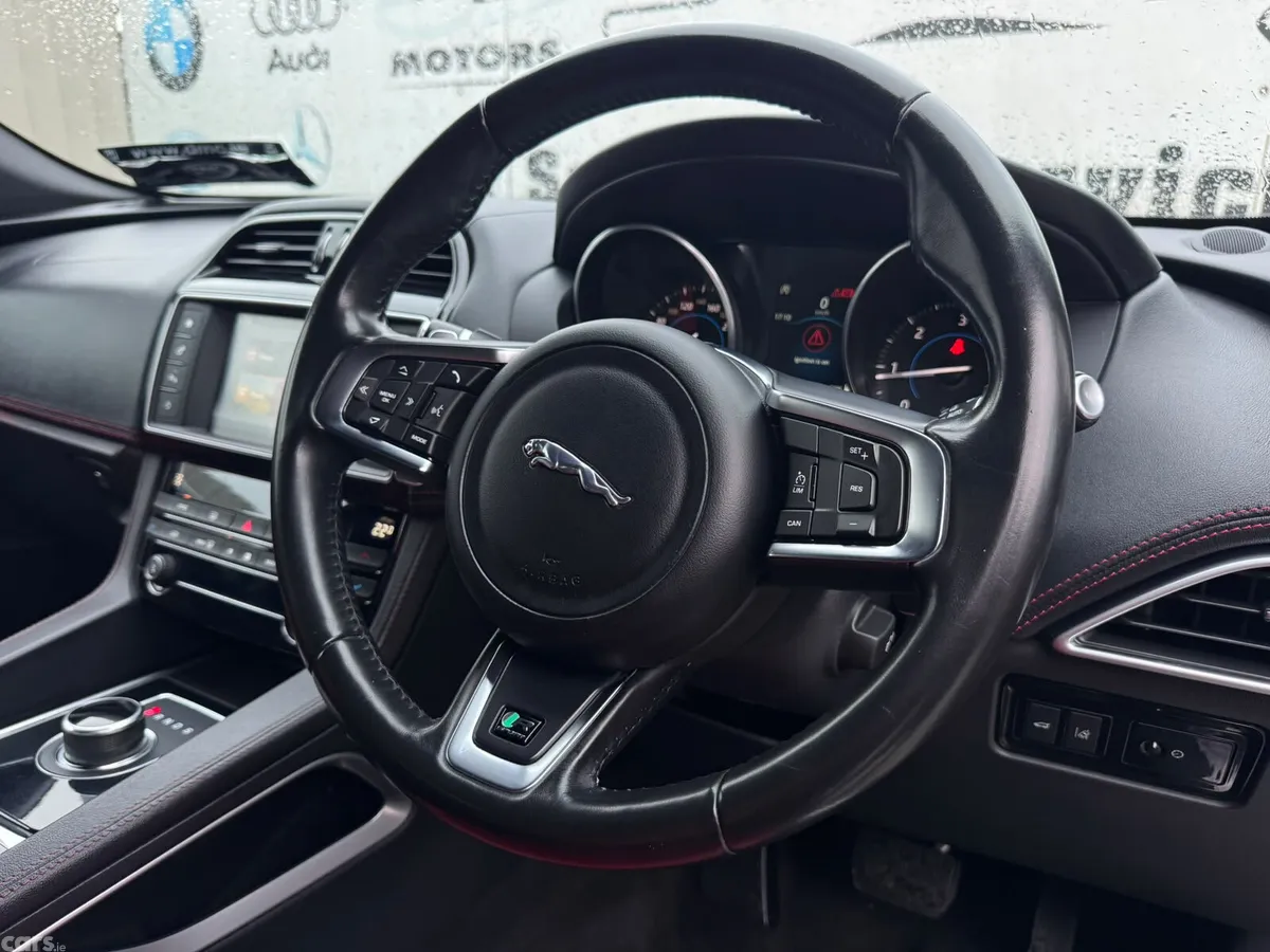 Jaguar F-Pace SUV, Diesel, 2017, Red