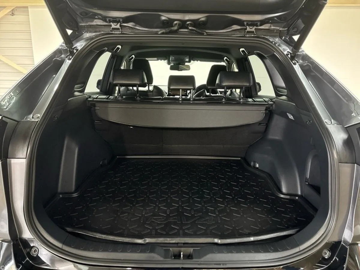 Toyota RAV4 SUV, Petrol Hybrid, 2021, Grey