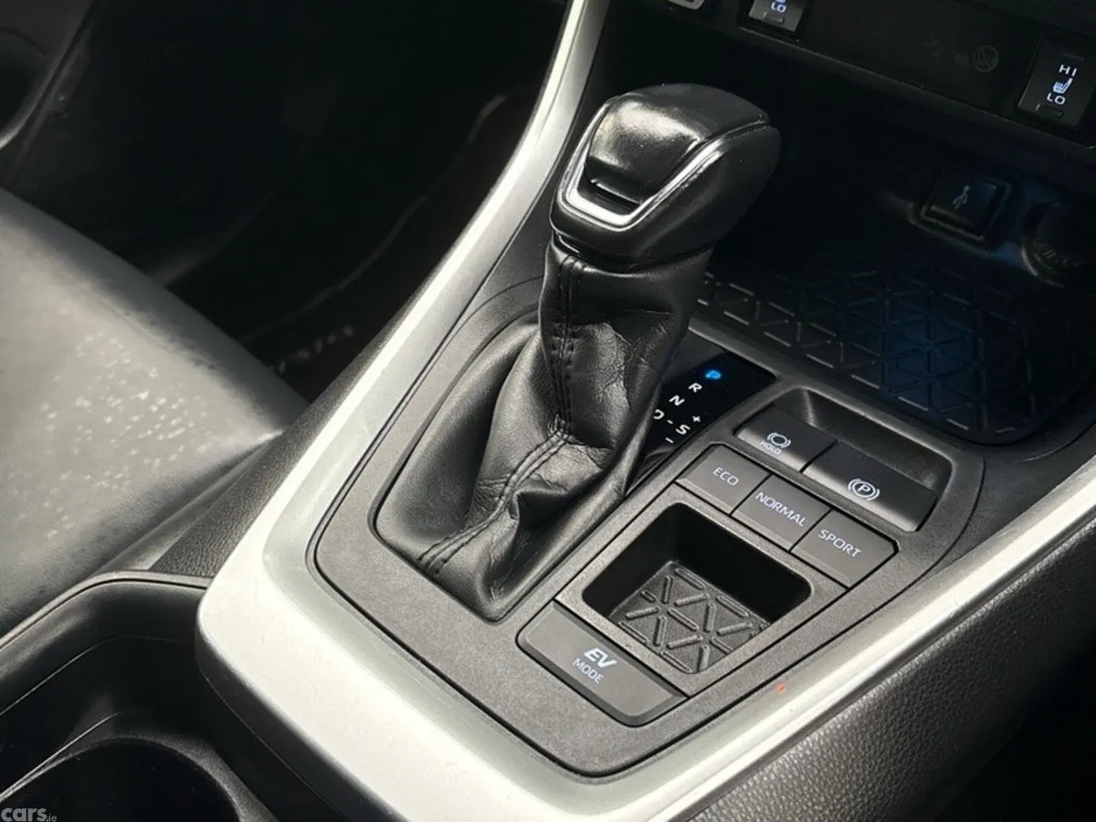 Toyota RAV4 SUV, Petrol Hybrid, 2021, Grey