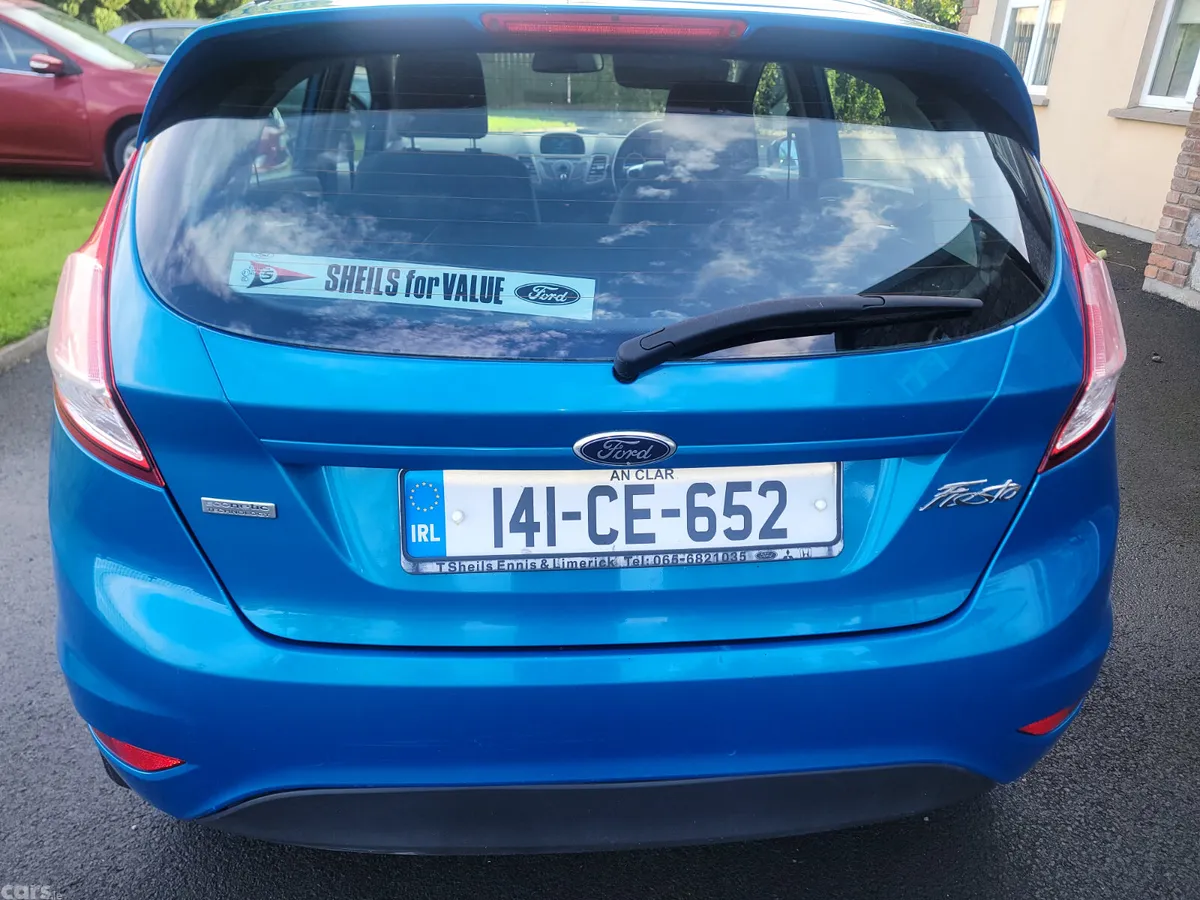 Ford Fiesta Hatchback, Petrol, 2014, Blue