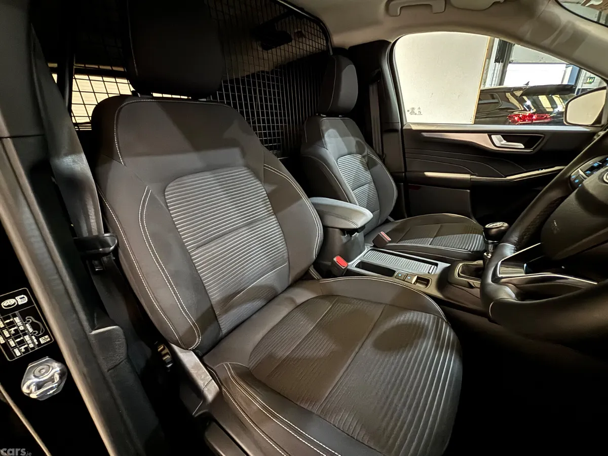 Ford Kuga SUV, Diesel, 2022, Black