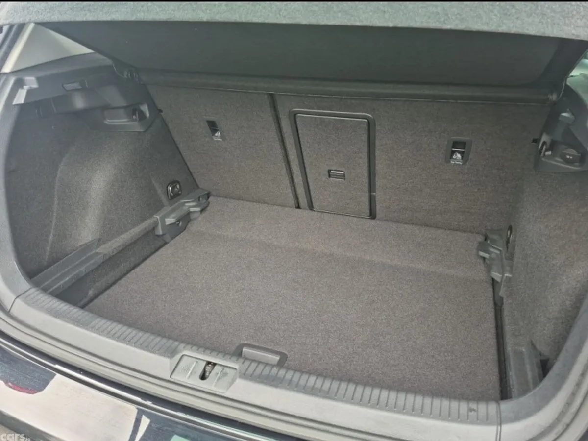 Volkswagen Golf Hatchback, Petrol, 2019, Black