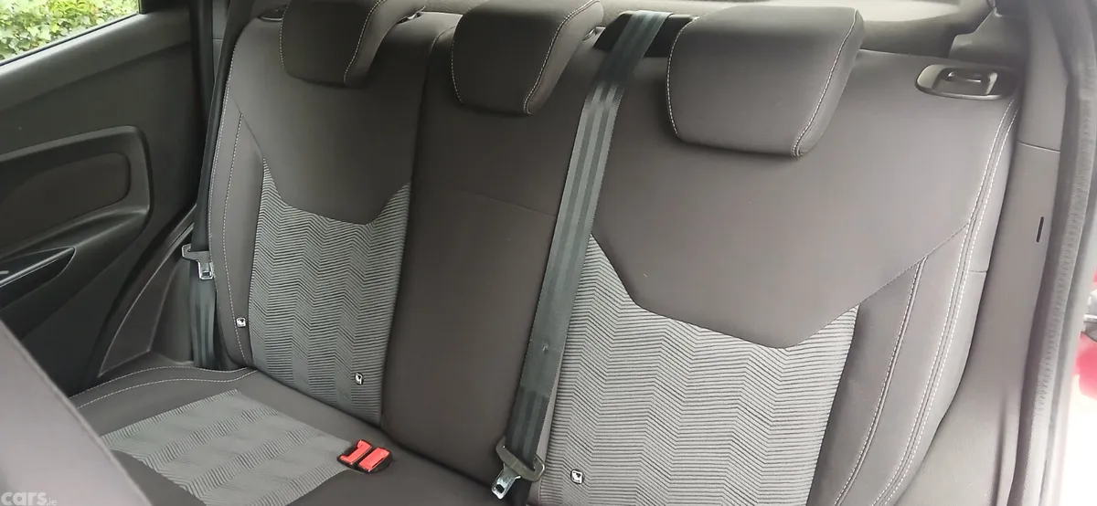 Ford Fiesta Hatchback, Petrol, 2018, Red