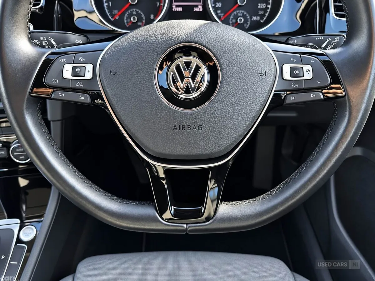 Volkswagen Golf , Petrol, 2015, Blue