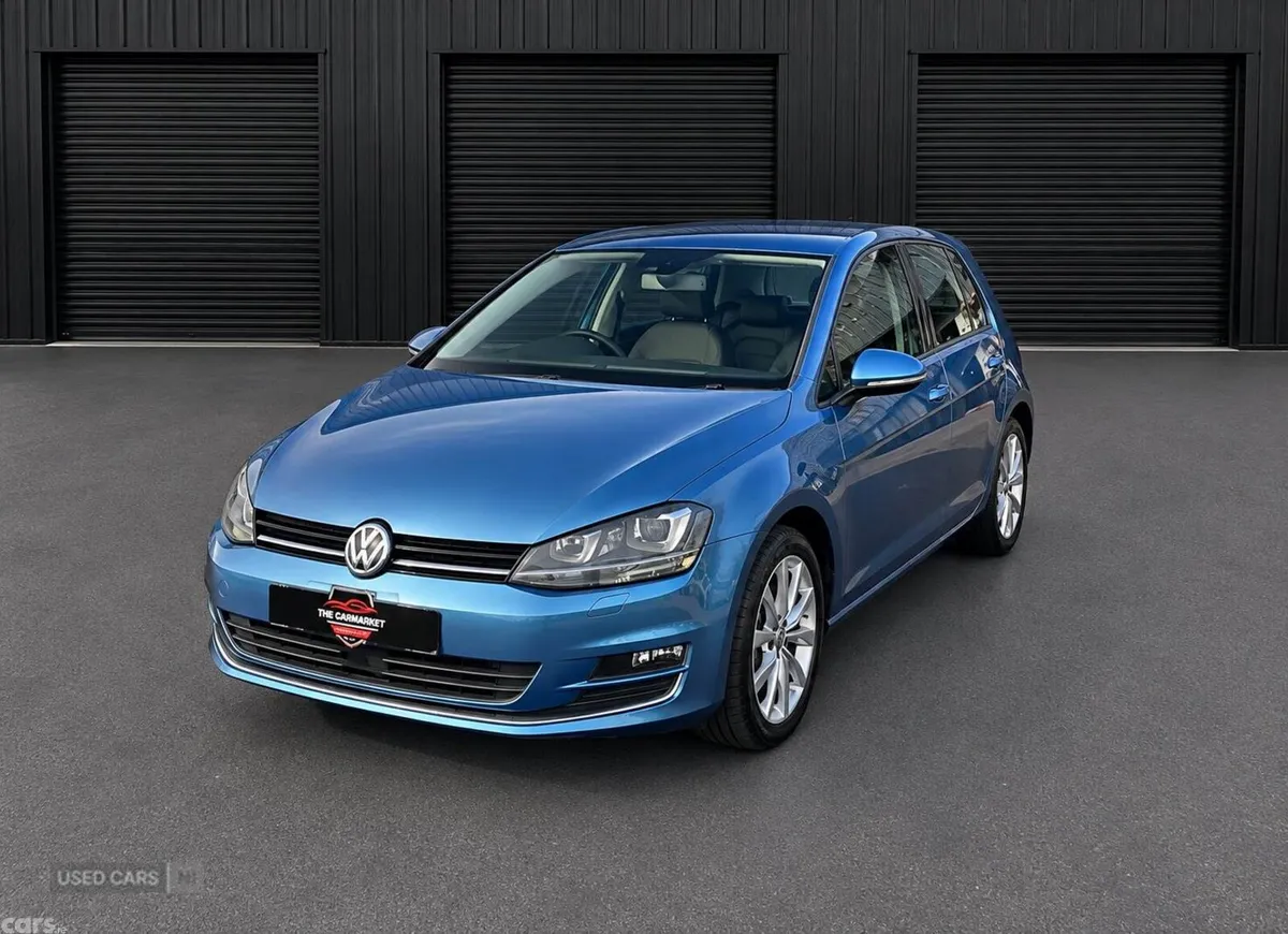 Volkswagen Golf , Petrol, 2015, Blue