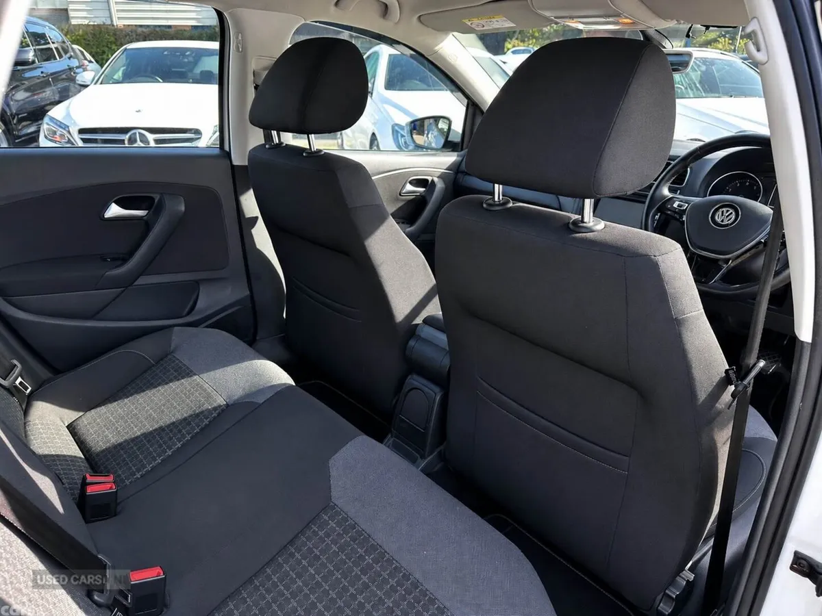 Volkswagen Polo , Petrol, 2015, White