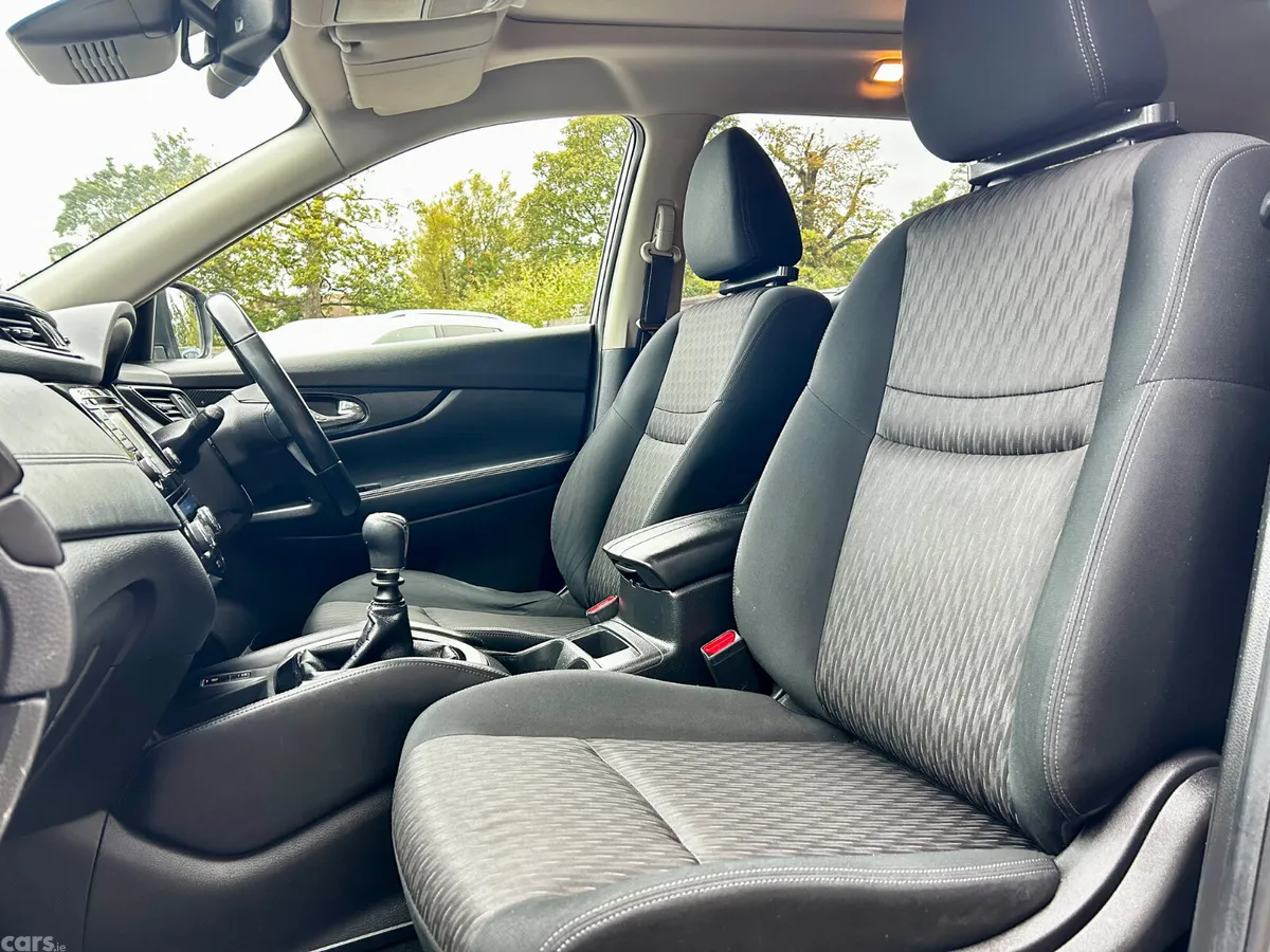 Nissan X-Trail SUV, Diesel, 2019, Grey