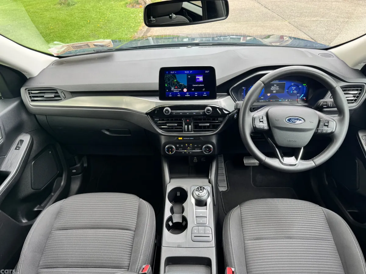 Ford Kuga SUV, Petrol Plug-in Hybrid, 2023, Blue