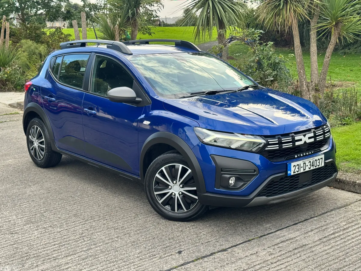 Dacia Sandero Stepway Hatchback, Petrol, 2023, Blue