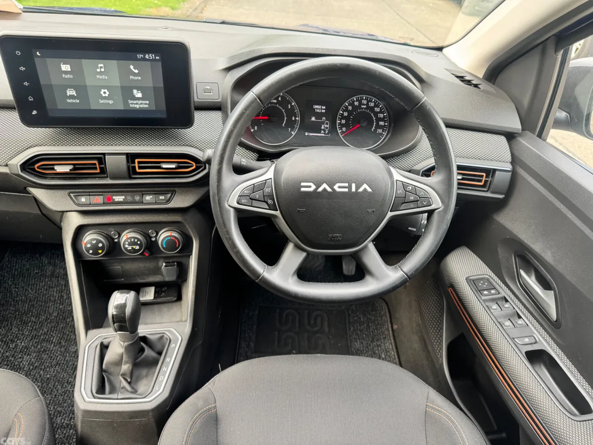 Dacia Sandero Stepway Hatchback, Petrol, 2023, Blue