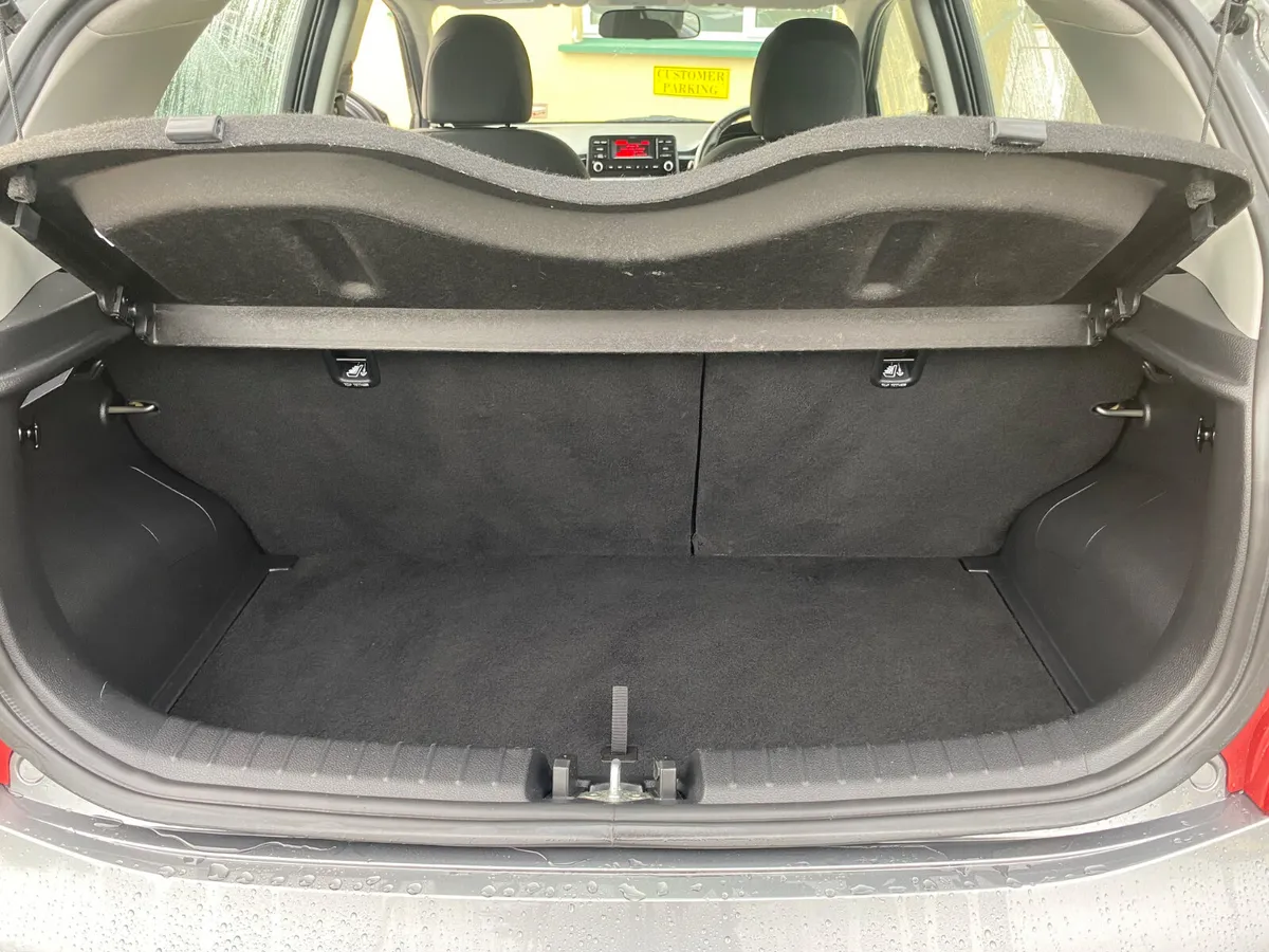 Kia Picanto Hatchback, Petrol, 2023, Grey