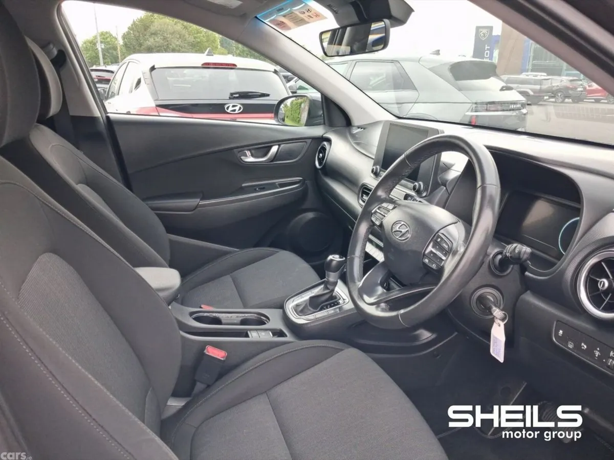 Hyundai KONA MPV, Petrol Hybrid, 2021, Black