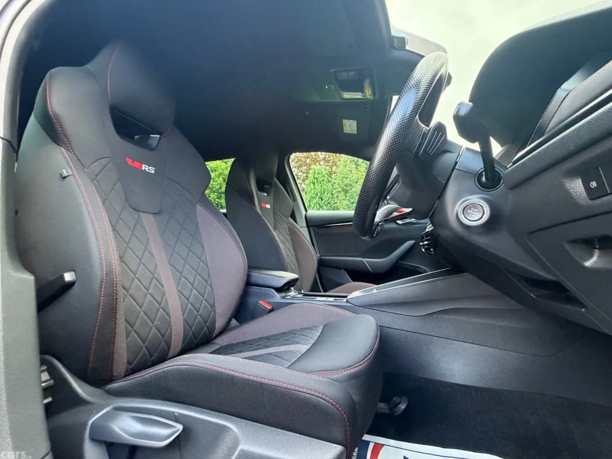 Skoda Octavia Estate, Diesel, 2024, Grey