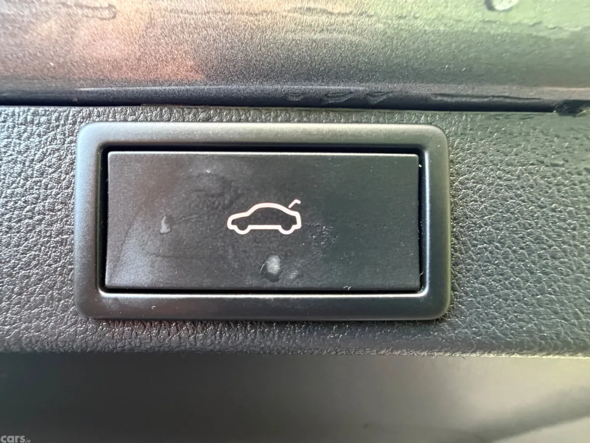 Skoda Octavia Estate, Diesel, 2024, Grey