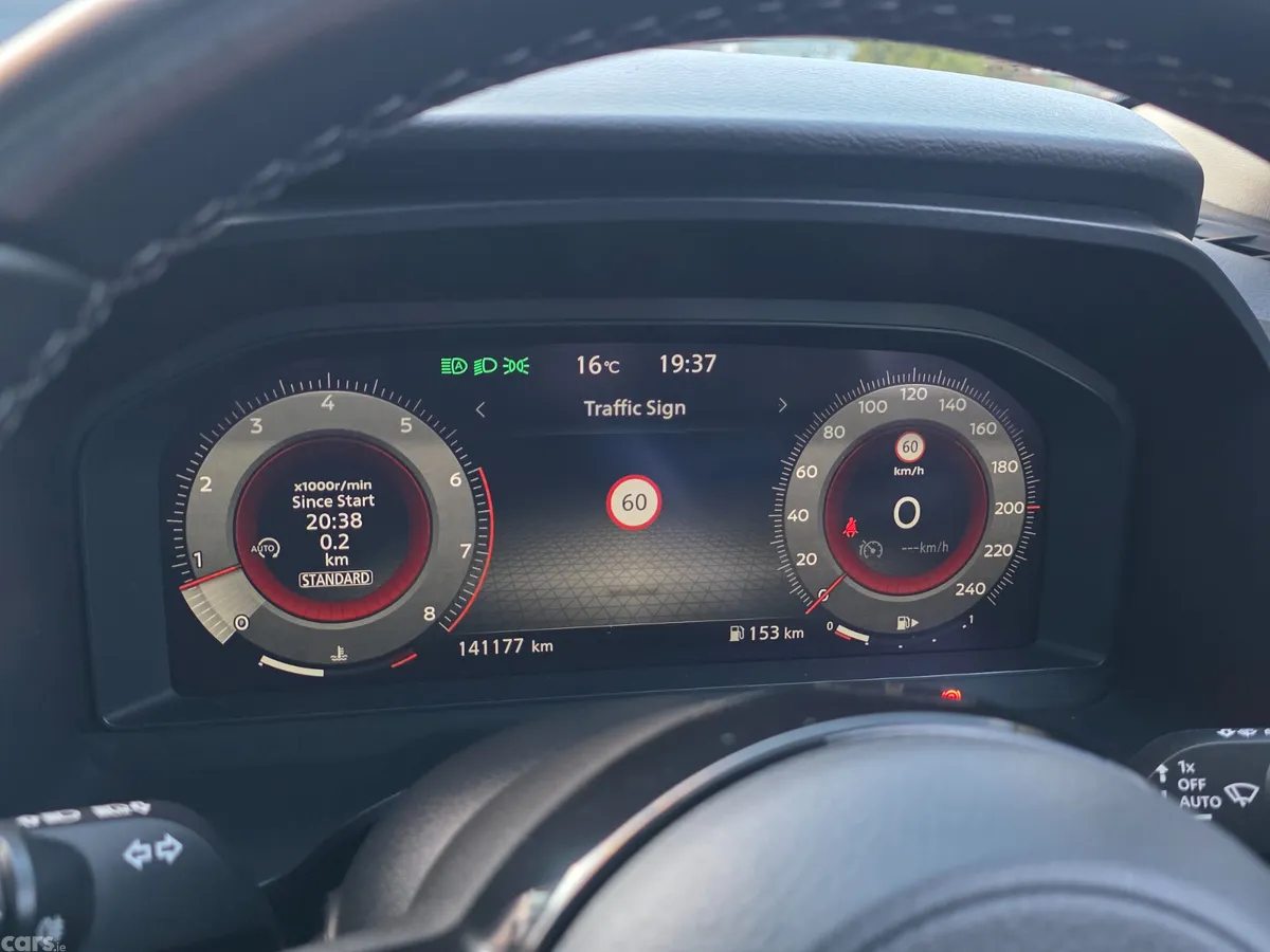 Nissan Qashqai MPV, Petrol, 2021, Black